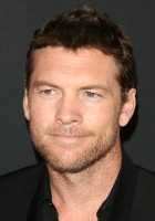 Sam Worthington / Kapitan Jack Glover