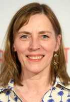 Saskia Reeves / Annie