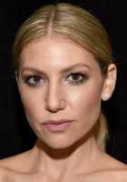 Ari Graynor / Daisy Darling