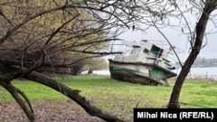 Războiul Rusiei de lângă România, lipsa infrastructurii și a locurilor de muncă. Ce îi sperie pe localnicii din Delta Dunării Războiul Rusiei de lângă România, lipsa infrastructurii și a locurilor de muncă. Ce îi sperie pe localnicii din Delta Dunării