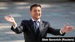 Zelenskiy Sworn In As Ukraine's New President