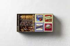 【東京飯店伴手禮推薦】格蘭凱悅東京人氣甜點與美食：XO醬、辣油、欅坂牛咖哩、布朗尼與草莓蛋糕必買指南**