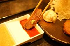 「牛かつ もと村」必吃攻略：石板烤牛排、明太子麦饭全体验！