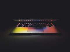Daniel canibano 556419 unsplash macbook air lightup