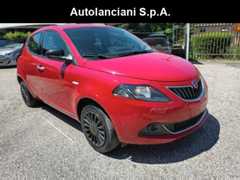 LANCIA Ypsilon 1000 HYBRID SILVER 70CV STEREO USB ITALIA Usato