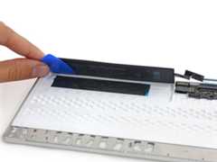 Magic Keyboard Teardown: step 7, image 1 of 3