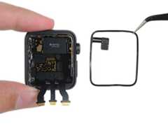 Apple Watch Series 2 Teardown: step 8, image 2 of 3