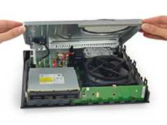 Xbox One Teardown: step 12, image 1 of 3