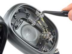 AirPods Max Teardown: step 18, image 1 of 2