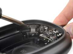 AirPods Max Teardown: step 15, image 2 of 3