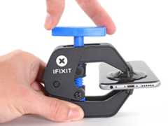 iPhone 6s Battery Replacement: step 3, image 2 of 3