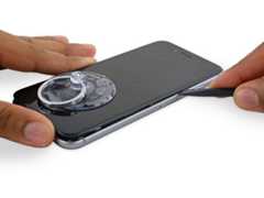 iPhone 6s Battery Replacement: step 11, image 2 of 2