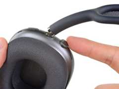 AirPods Max Teardown: step 5, image 1 of 3