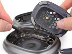 AirPods Max Teardown: step 8, image 1 of 3