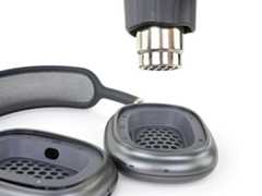 AirPods Max Teardown: step 7, image 1 of 3