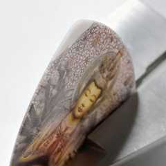 細部の仕上がり PICKBOY (ピックボーイ) 日本のおみやげギターピック PB100M001 彫刻シリーズ