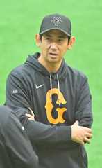 新任の会田有志３軍監督（カメラ・古川  剛伊）