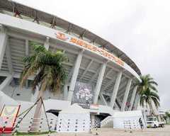 沖縄セルラースタジアム那覇