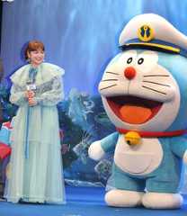 イベントに出席した平愛梨