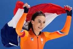 金メダルを獲得したフェムケ・コク（ＡＰ）