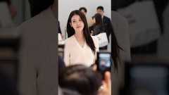 매혹 스킬 쓰는 아이유 #iu