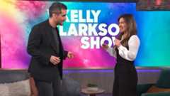 Wagner%20Moura%20bota%20Kelly%20Clarkson%20para%20sambar