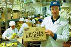 Shift manager Jimmy Cooper on the Nik Naks production line at Golden Wonder, Scunthorpe