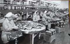 Nik-naks being packed into boxes at Sooner Foods in the 1980s