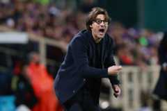 FLORENCE, ITALY - NOVEMBER 22: Head coach Paolo Vanoli manager of ACF Fiorentina reacts during the Serie A match between ACF Fiorentina and Juventus FC at Artemio Franchi on November 22, 2025 in Florence, Italy. (Photo by Gabriele Maltinti/Getty Images)