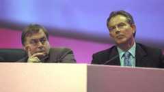 John Prescott (l) and Tony Blair (r)