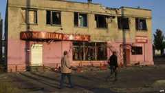 A building in Mariupol witnesses said was hit overnight, 7 Sept