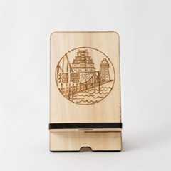 姫路工業高校「桐のスマホスタンド」(播磨)