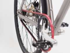 ベルトドライブも、だいぶ身近になりましたね 充電がほぼ不要な電動アシスト自転車「NUA ELECTRICA」