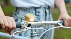 自転車キャンプにぴったり？― ランタンとしても使える自転車ライト「MUNIランタンライト」