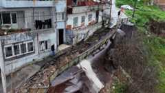 İzmir'de sağanak etkili oldu