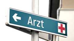 Arzt/Ärzte/Krankheit/Gesundheit/Untersuchung/Überweisung/Diagnose/Behandlung/Patient/ÖGK.