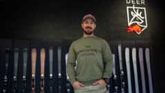 Marcel Hirscher in seiner Fabrik