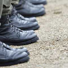 Die Stiefel von Bundesheer-Soldaten.