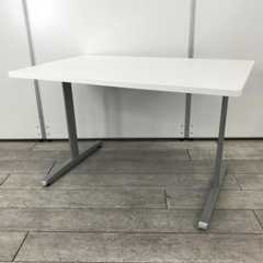 【ロット入荷！】ちょっとした打ち合わせや作業にもオススメの会議テーブル！シンプルなデザイン性でさまざまスペースに適応する使い勝手のよい国産商品！4人用の打ち合わせに最適！【在庫入替セール品！】■オカムラ/8177シリーズ/ホワイト　W1200mm