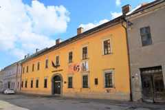 Novohradské múzeum a galéria v Lučenci.