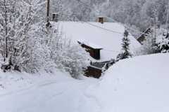 Na horách pripadlo desať až tridsať centimetrov nového snehu