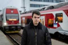 Ako sa žije na Slovensku: Človek by neveril, koľko toho telo dokáže vydržať, hovorí rušňovodič