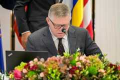 Armáda plánuje nákupy za miliardy. Štát ich chce kryť pôžičkou z EÚ