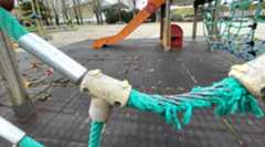 Cada día el deterioro y el riesgo para los niños es mayor en el Parque Tomás Caballero