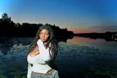 waterbaby_2025_promo_01_LeviAxene_3872x2592_300