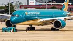 A Vietnam Airlines A350-900