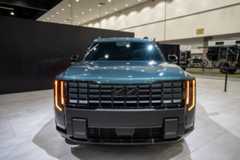 kia telluride 2027 01 exterior front jpg