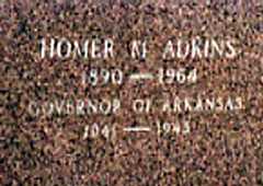 Larger memorial image loading...