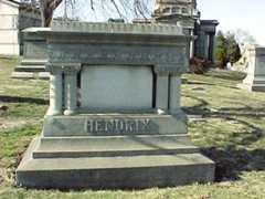 Larger memorial image loading...