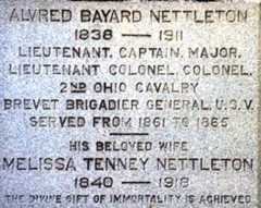 Larger memorial image loading...